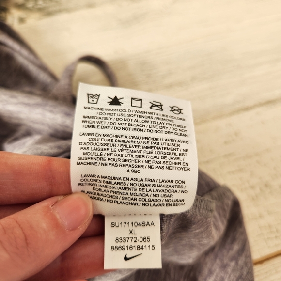 Nike Heather Gray Strappy Back Tank Top NWT Size XL - Picture 6 of 9